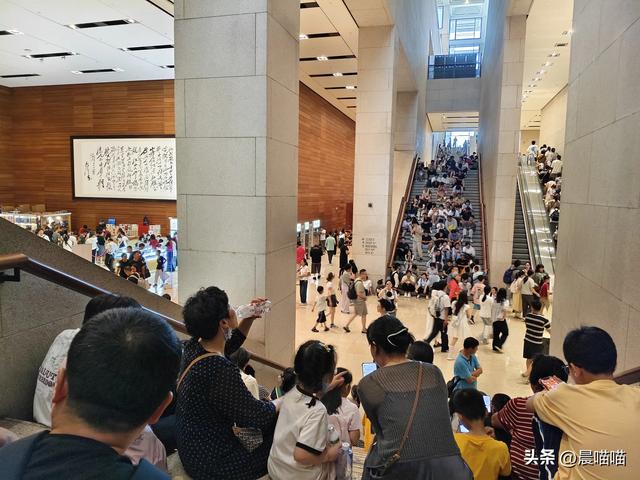 暑假北京行流水vlog(4)——7.16,在国博里逛到崩溃的一天