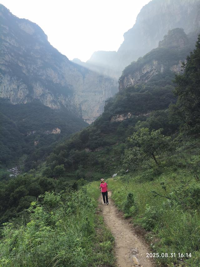 秋风起，重著屐。徒步南太行经典穿越路线:八里沟-老龙口-九莲山