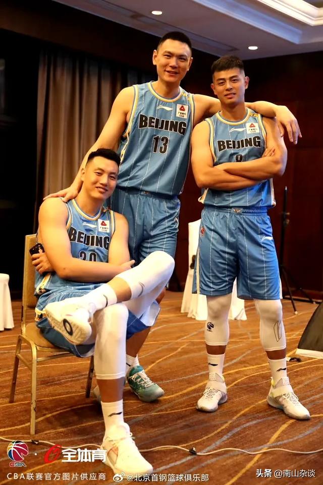 CBA最新消息，北京首钢续约方硕、翟晓川，广东确认解约张明池！