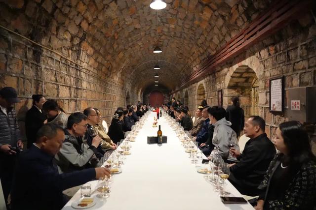 红河流域中越嘉宾走进弥勒 沉浸式体验生态与文化交融之旅