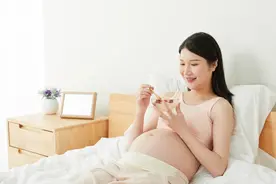 胎儿发育的三个黄金期，妈妈及时抓住，宝宝聪明又健康图片