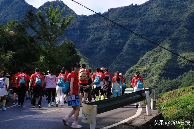 乡村赛场焕活力！2025 遵义桐梓尧龙山镇登山挑战赛 激活乡村旅游新动能