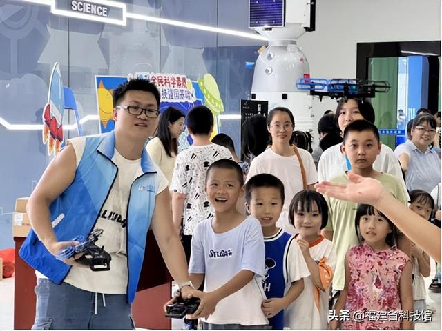 黄金周里的福建科普主力军：多元赋能，点亮科学之光