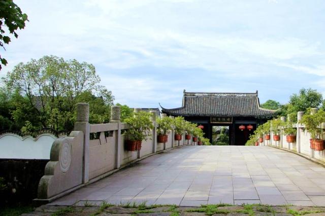 退休后，旅游要趁早，过了一定的岁数心态就会改变