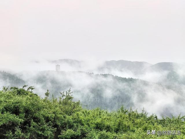 图集丨秋日焉支雨霁：云雾入画若仙踪