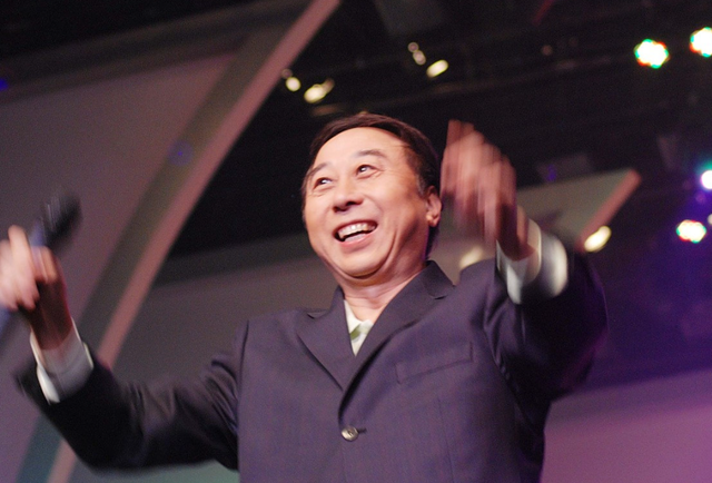 一级演员闫学晶塌房，她做错了两件事