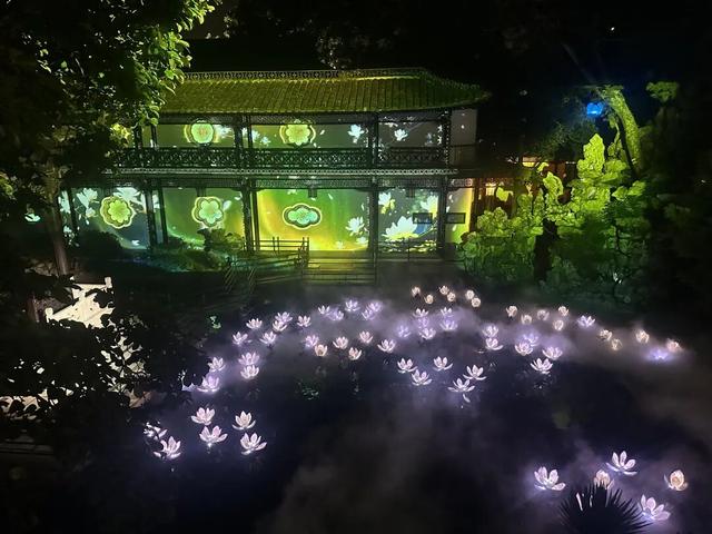 何园的夜，藏着一个等了百年的秘密......