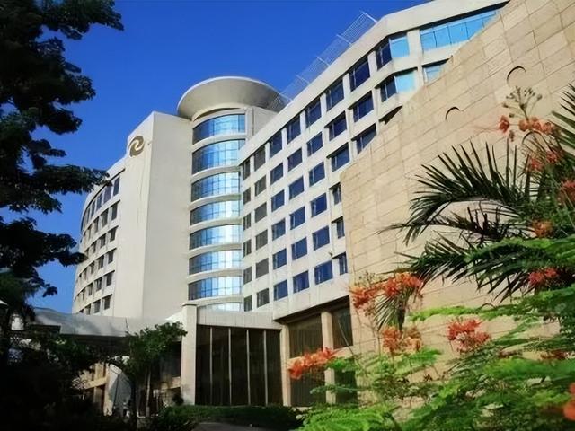 9月出发！海南环岛5天4晚追海之旅，人少景美海鲜肥美，性价比高