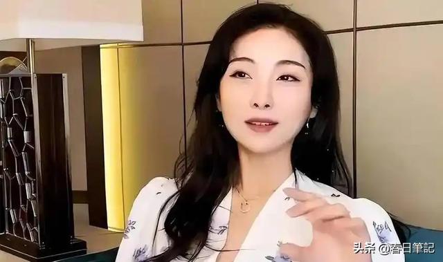 “买英国精子生3娃”的山东女人，7年后现状曝光，一年百万开销