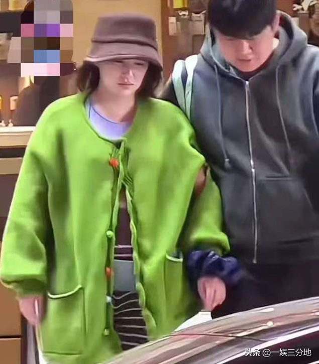 阚清子早产儿夭折后续，夫妇俩疑早知孩子是畸形儿，知情人爆更多