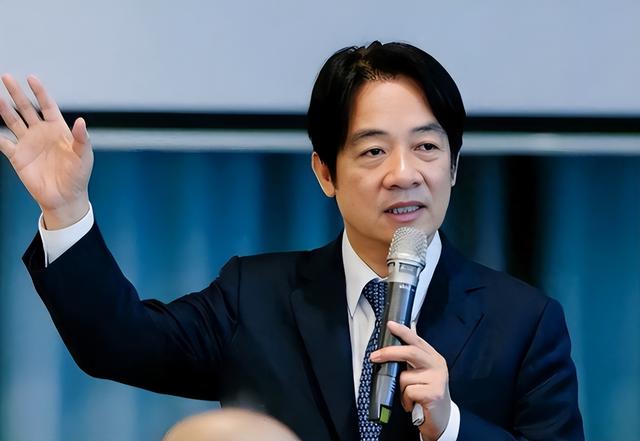 国民党主席位置坐稳	，郑丽文摊牌了：两岸不回归和平，其他是侈谈