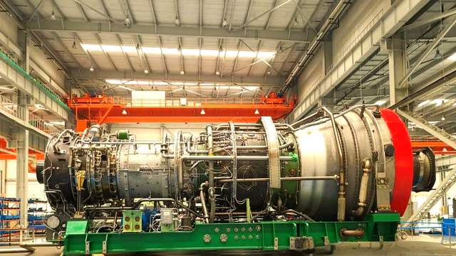 两艘同造？中国第5艘航母要来了：不复制福建舰	，直接全面放大