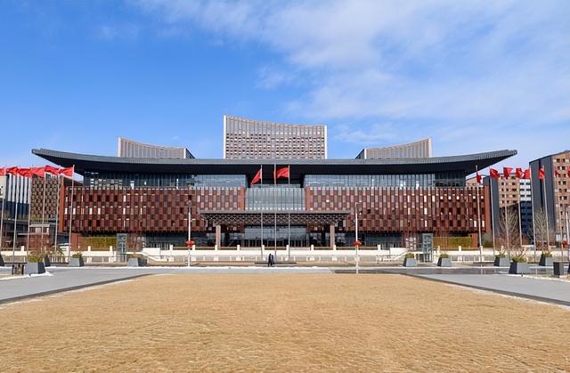 7年前，我国投资6700亿建设雄安，面积约三个纽约市，如今怎样？