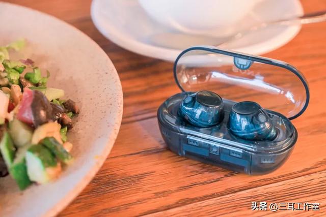 体验了三周的索尼TWS 令人印象深刻的是...