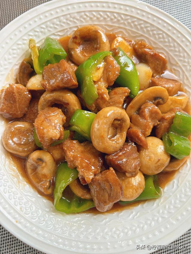 吃一斤它等于吃10只鸡，一降血脂、二降血糖	、三降胆固醇	，别不懂