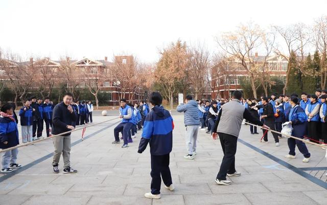 凝心聚力,气拔山河 | 恒德冬季拔河比赛热血开拔!