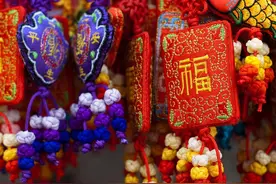 枕头下放这3样物品，养脾胃，助睡眠图片