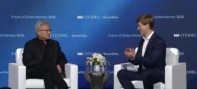 科技巨头迎来“躺赚时代”，微软苹果破4万亿，英伟达已突破5万亿