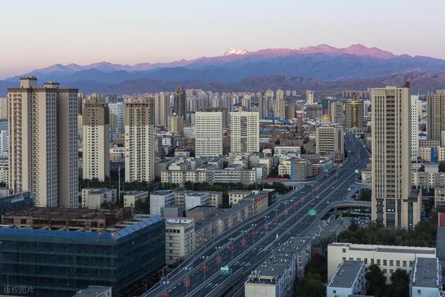 从北京出差新疆，毫不客气的说，新疆的“大	”	，真不是吹出来的！