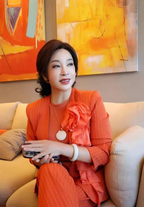 刘晓庆：在争议与传奇的漩涡中重生