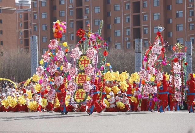 文化铸魂点亮“诗与远方”——河津市2025年加快推动文商旅融合发展工作纪实