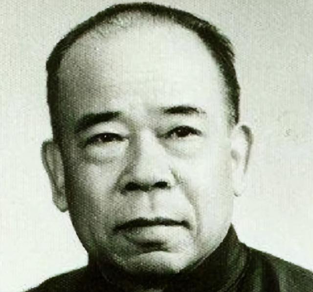 1961年，水静去莆田旅游，席间询问叶飞：这里为什么这么多庙宇？