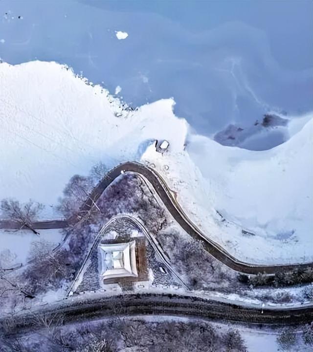 航小天带你看长安 | 晴雪染峰 冬韵天成