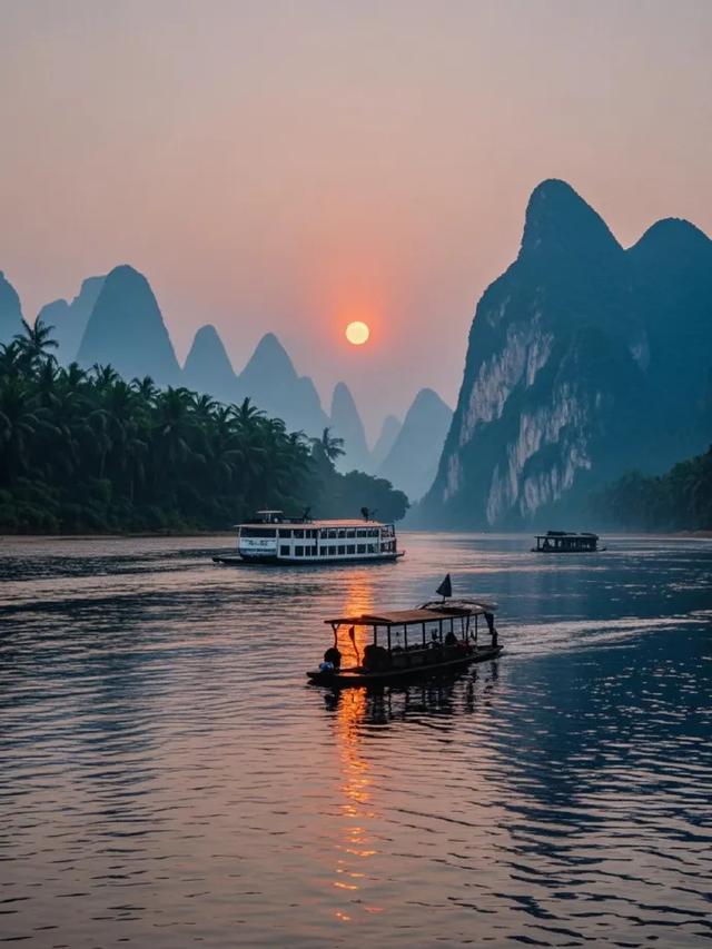 广西桂林的金秋，我在梯田里看见了大地的指纹