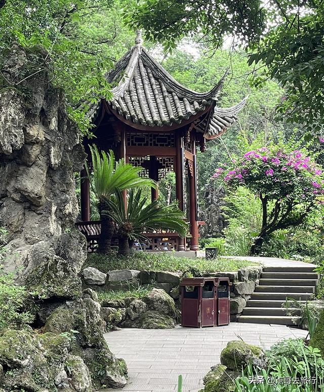 成都市内乘凉公园，风景秀美、清凉，不要门票，地铁公交可达！