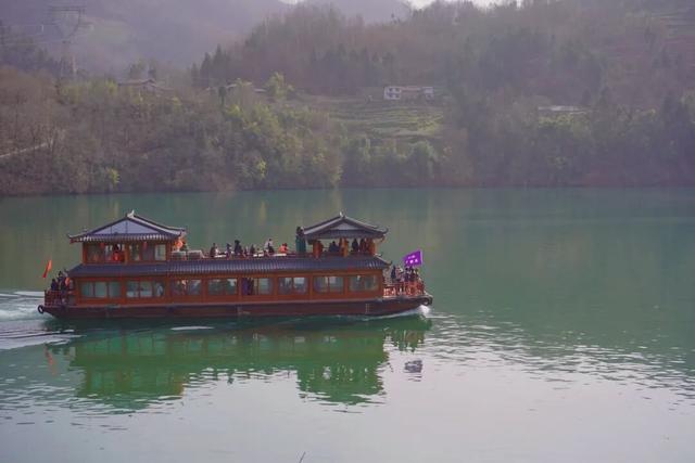 走，总要去一趟石泉~