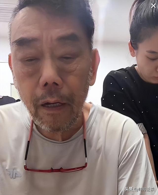 老父亲去世12天，人情世故、江湖地位，在杨家人身上体现淋漓尽致