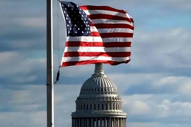 局势升级	，美天然气管道爆炸，美军基地被“全面接管”，白宫失声