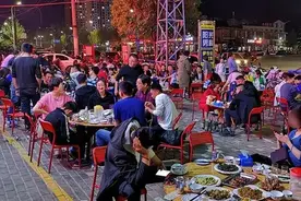 你发现没？上海人只喜欢抽这4种烟，喝这4种酒，您觉得对吗？图片