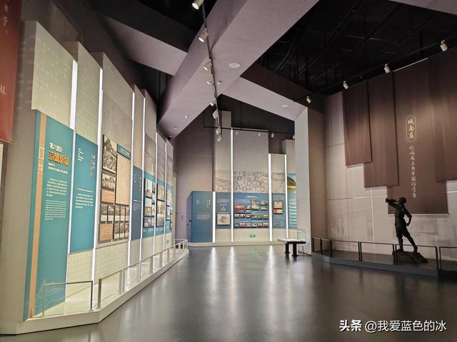 参观保定市博物馆，看到这个展厅，就觉得这个博物馆档次不够高