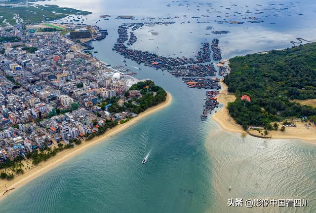 海南陵水：新村湾美景如画