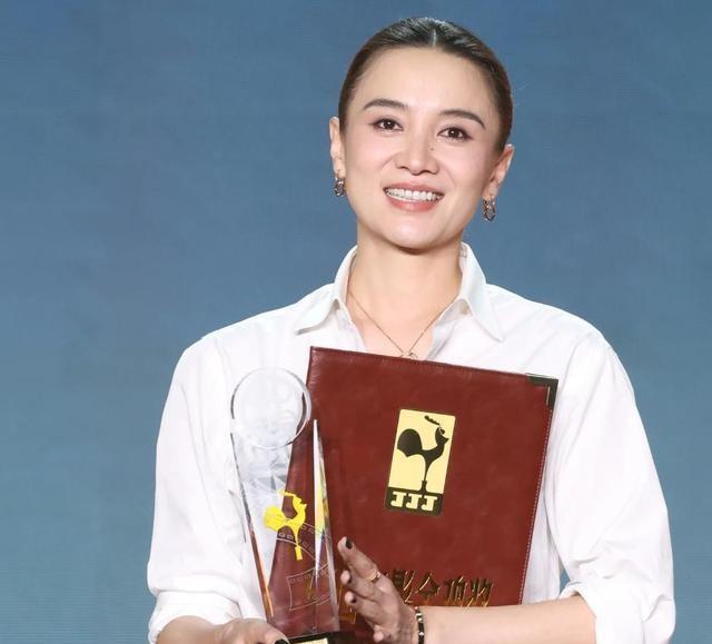 陪玩陪睡根本不够！目无王法、唐嫣	、杨幂也遭殃，阴暗面彻底曝光