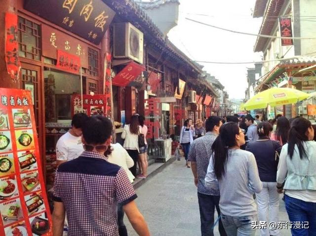 两小时济南速写：泉水泡着的城市，藏着多少人间烟火