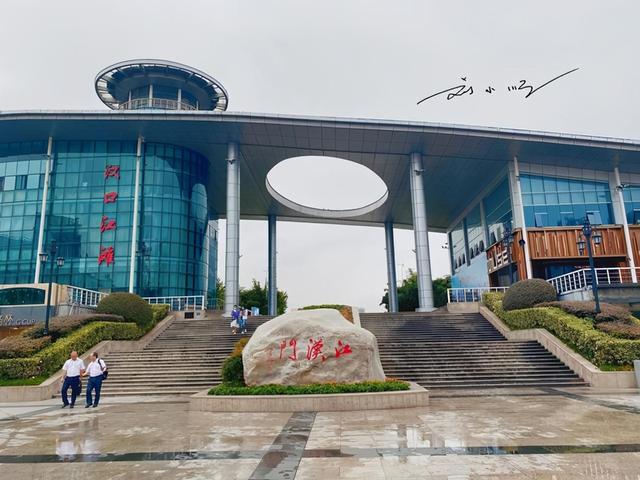 华中有个“散装省会”，一座城市就像三座城市，发展前景被看好？
