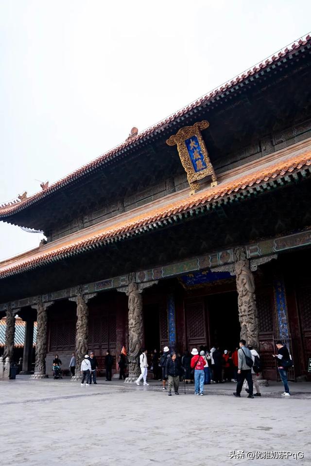 不卷秋景卷冬景！三孔景区的银杏，藏着最治愈的金黄秘境