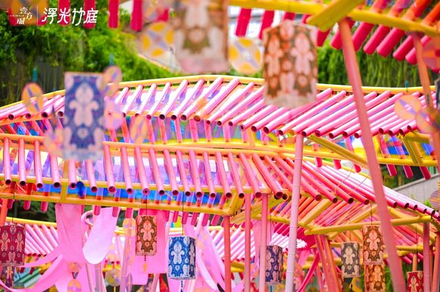 图集｜5大绝美机位+光影派对！深圳"浮光竹庭"限时开启，15min穿越东南亚