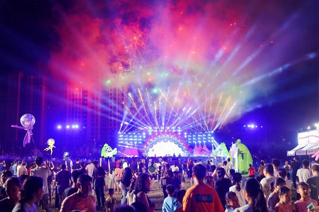 长假前三天泉州文旅持续火爆——每天接待游客超150万