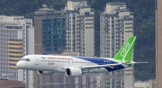 都是飞机，为什么200吨的运20能国产，70吨的C919却要依赖国外？