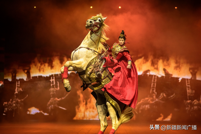 广东千古情景区“千古情狂欢节”，一年一次，可以发疯！