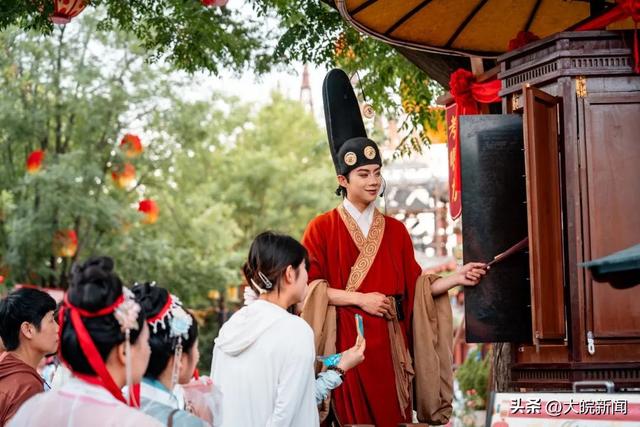 清明上河园：暑期消夏纳凉狂欢模式即将全面开启！
