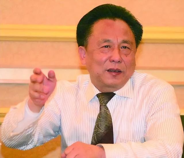 包养10位情妇，睡觉翻牌生下11个私生子，75岁还在拼命生娃！