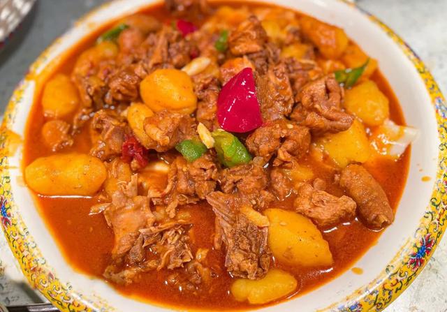 天山下的优美牧场、亚心之都——史上最全新疆乌鲁木齐旅游攻略