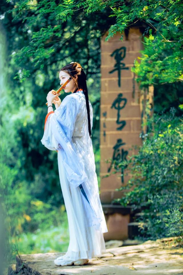 坐高铁游广元 | 国庆中秋假期行程无忧，三天两夜畅游广元