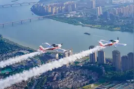 珠海航展上，我国拿出多个杀手锏，南海、台海问题上，美国没戏了图片