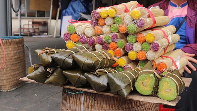 走进越南边境老街省，一桥之隔的中越城市差别有多大，对面是中国