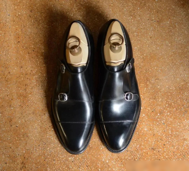 日本的浅草皮鞋，为什么受业内人士欢迎？